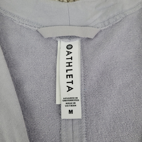 Athleta Cocoon Wrap - Picture 6 of 8